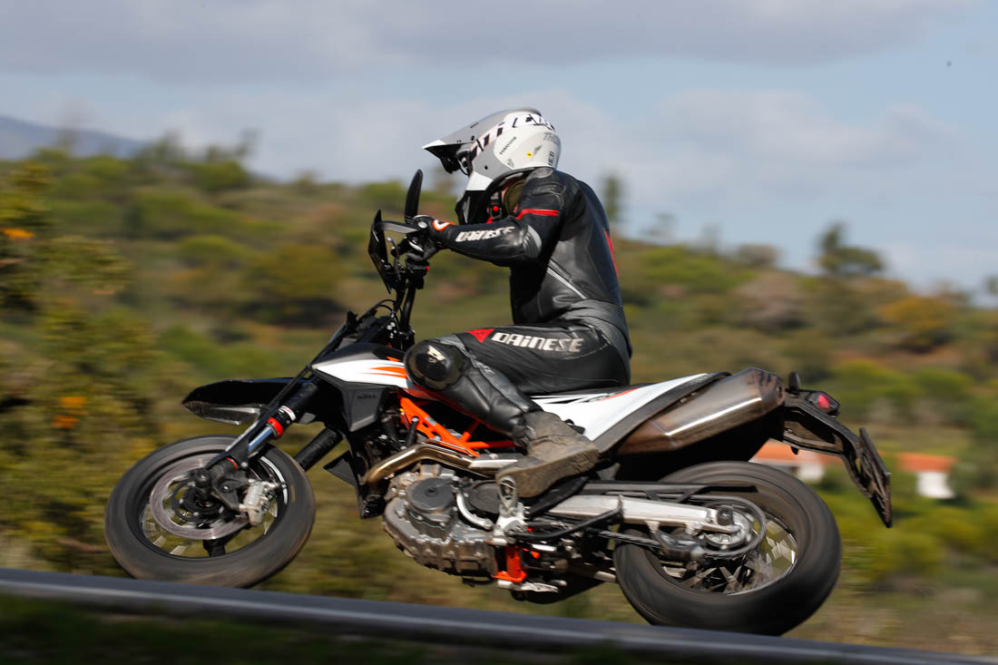 Ktm 690 Smc R Motochecker Ktm 690 Smc R Motochecker
